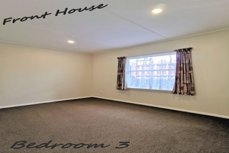 Photo of property in 99 Beazley Avenue, Paparangi, Wellington, 6037