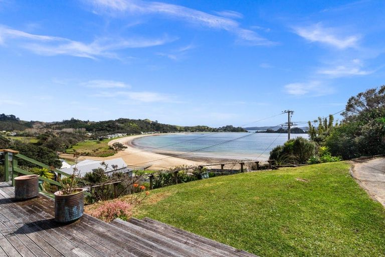 Photo of property in 94 Rapata Road, Oakura, Hikurangi, 0184