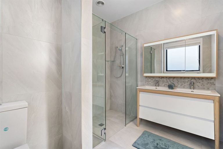 Photo of property in 2 Jardin Court, Silverdale, 0932