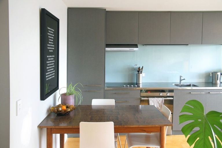 Photo of property in 402/8 Wigan Street, Te Aro, Wellington, 6011