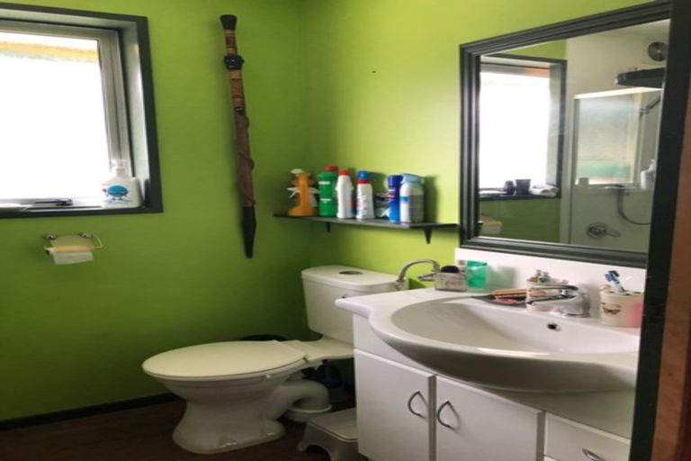 Photo of property in 2/84 Osborne Street, Waltham, Christchurch, 8011