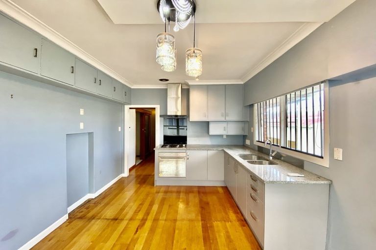 Photo of property in 55 Great South Road, Papatoetoe, Auckland, 2025