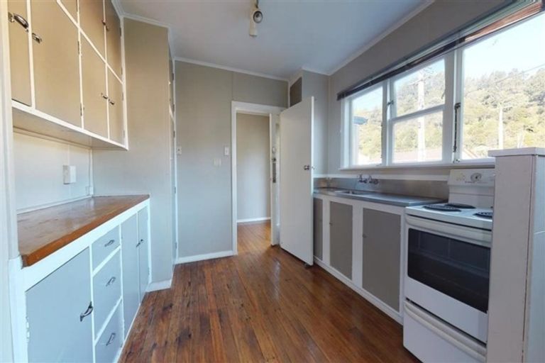 Photo of property in 12b Eldon Grove, Taita, Lower Hutt, 5019