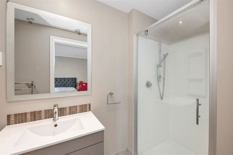 Photo of property in 3 John Gill Road, Cockle Bay, Auckland, 2014