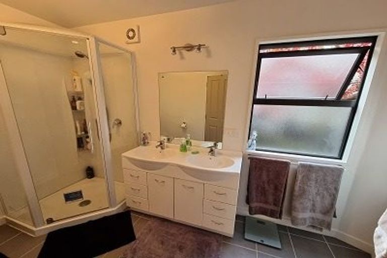 Photo of property in 25b Marina Drive, Frankton, Queenstown, 9300