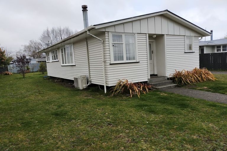 Photo of property in 21 Rota Street, Turangi, 3334
