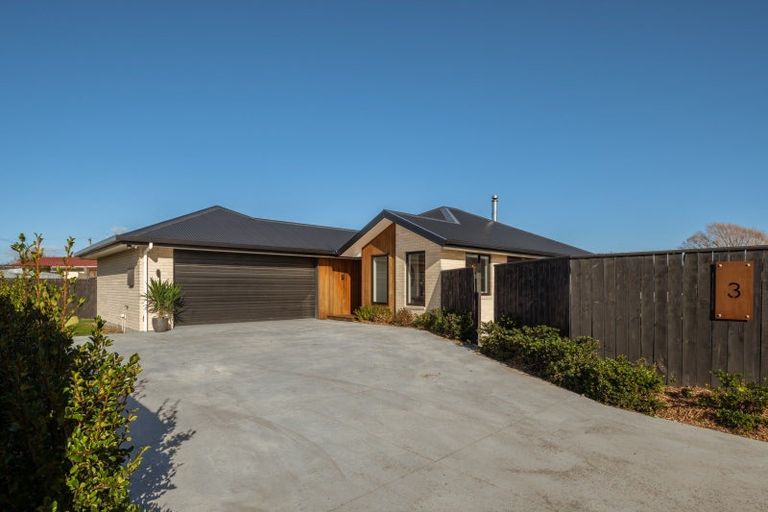 Photo of property in 3 Gibbons Place, Grovetown, Blenheim, 7202