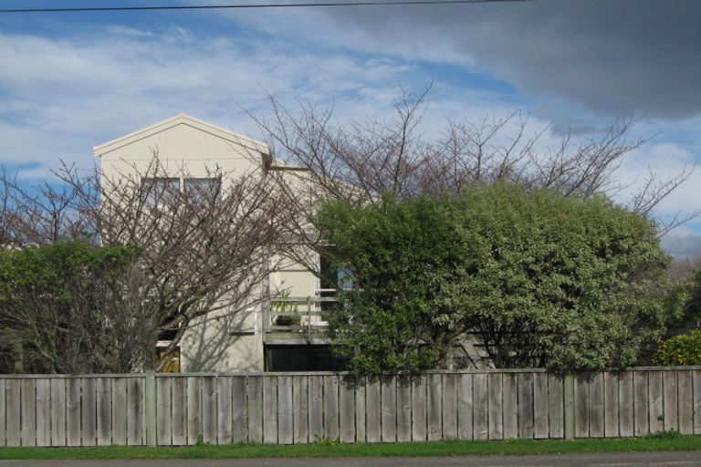 Photo of property in 16 Tucker Lane, Clive, 4102