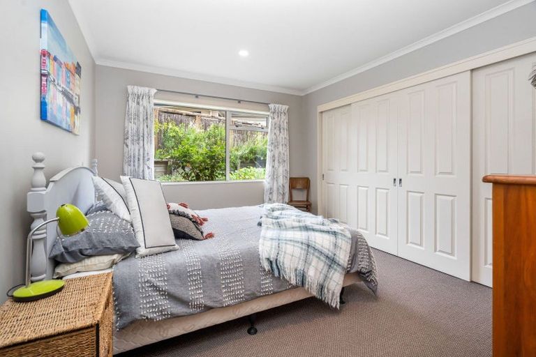 Photo of property in 72 Tawhai Place, Parahaki, Whangarei, 0112