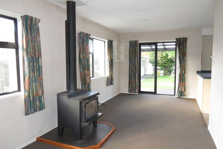 Photo of property in 12 Coach Court, Cromwell, 9310