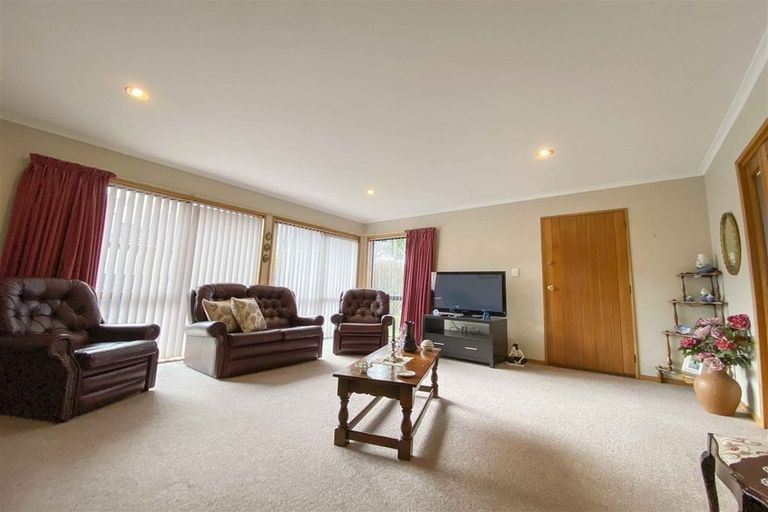 Photo of property in 42 Waihopai Street, Rosedale, Invercargill, 9810