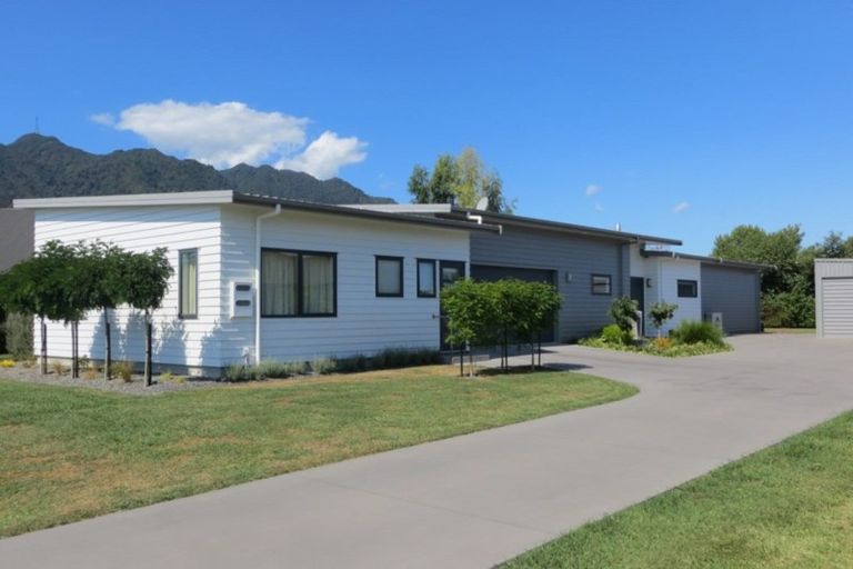 Photo of property in 6 Mountain View Road, Te Aroha, 3320