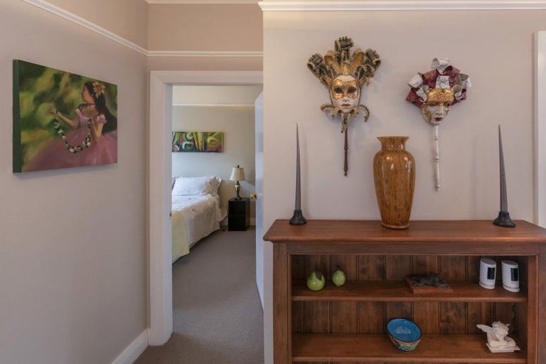 Photo of property in 72 Park Road, Miramar, Wellington, 6022