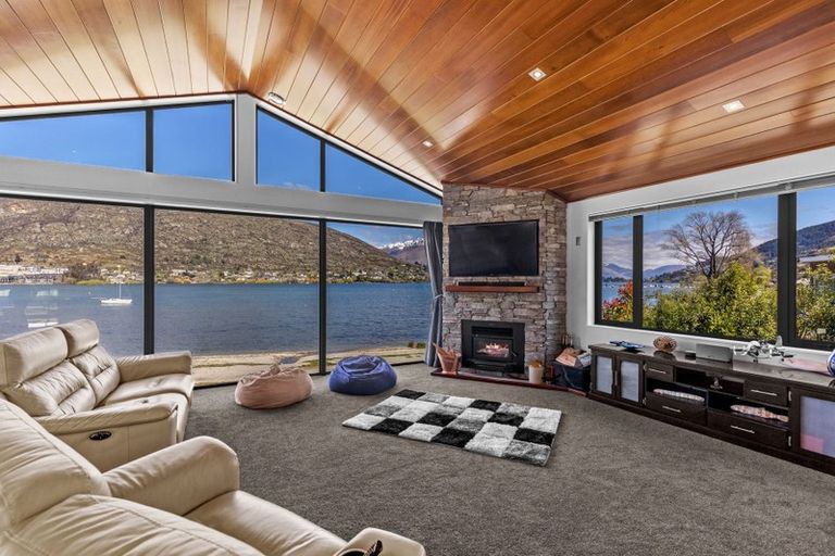 Photo of property in 20 Shoreline Road, Frankton, Queenstown, 9300