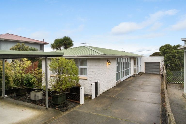 Photo of property in 18 Wills Street, Balaclava, Dunedin, 9011
