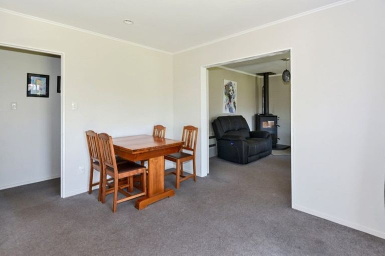 Photo of property in 14 Banks Street, Templeton, Christchurch, 8042