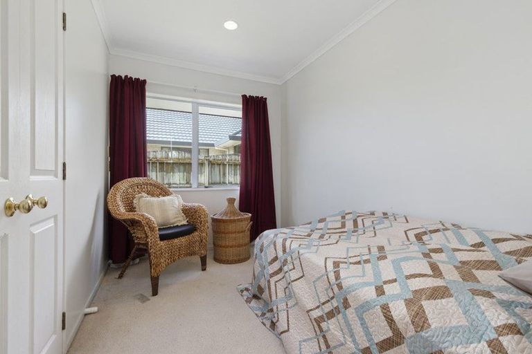 Photo of property in 32 Wellington Street, Pukekohe, 2120