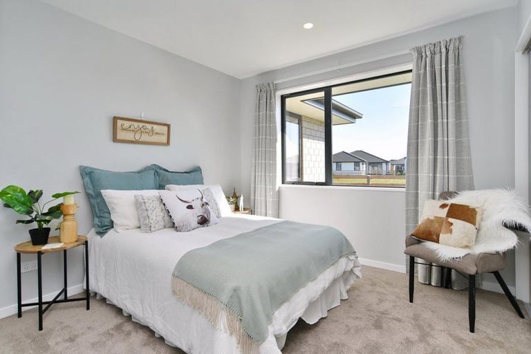 Photo of property in 1 Grimwood Street, Woodend, 7610