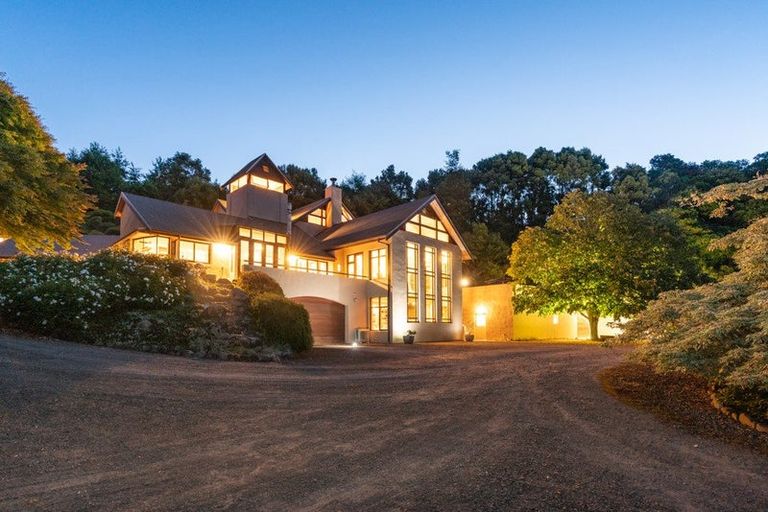 Photo of property in 245 Ngatiawa Road, Reikorangi, Waikanae, 5391