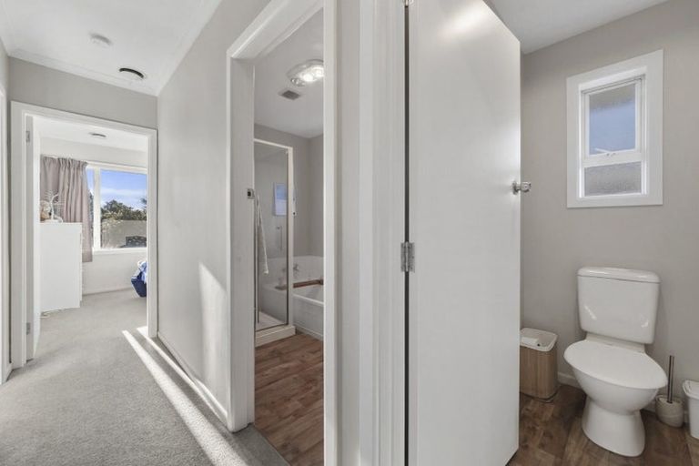 Photo of property in 31 Boston Avenue, Hornby, Christchurch, 8042