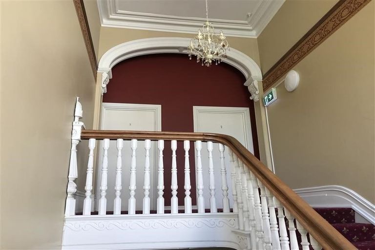 Photo of property in 58 Royal Terrace, Dunedin Central, Dunedin, 9016