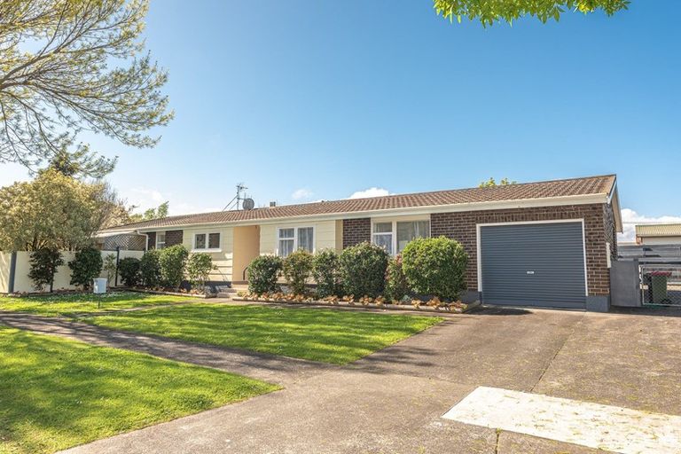 Photo of property in 14 Massey Street, Aramoho, Whanganui, 4500