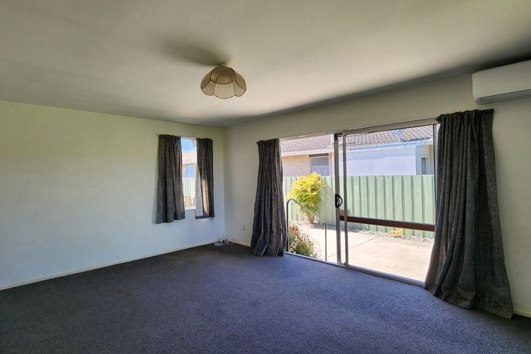 Photo of property in 1/156 Highsted Road, Casebrook, Christchurch, 8051
