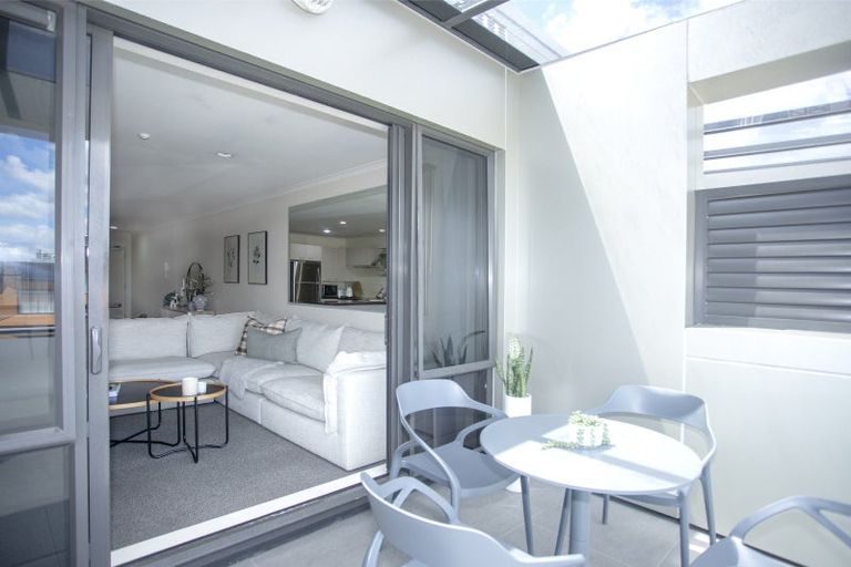 Photo of property in Paramount Apartments, 33/281 Maunganui Road, Mount Maunganui, 3116