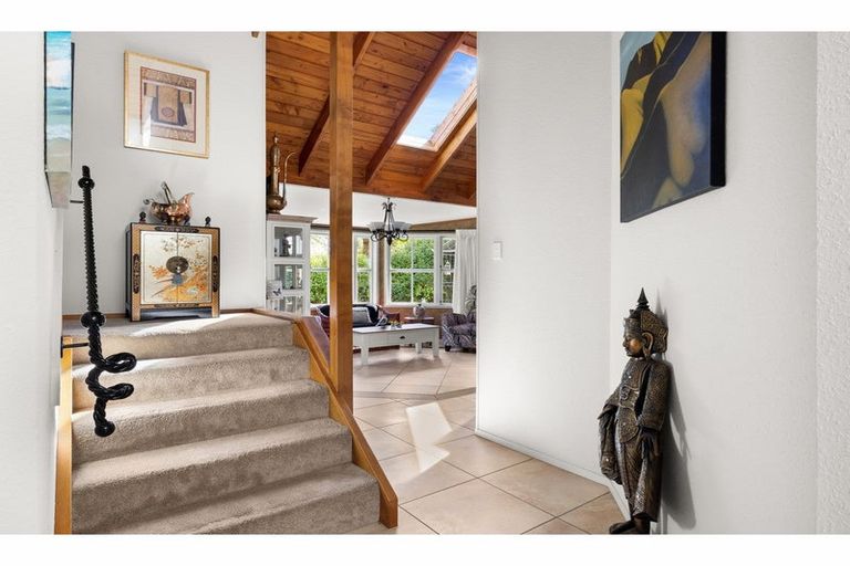 Photo of property in 11 Fairway Drive, Kerikeri, 0230