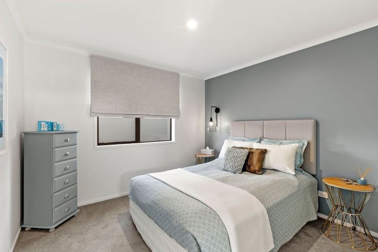 Photo of property in 77 Vogel Street, Cambridge, 3434