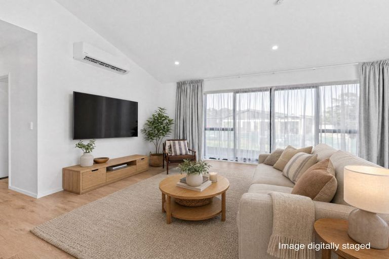 Photo of property in 12 Arahanga Road, Paparoa, 0571