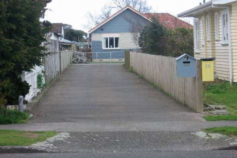 Photo of property in 15a Stuckey Street, Levin, 5510