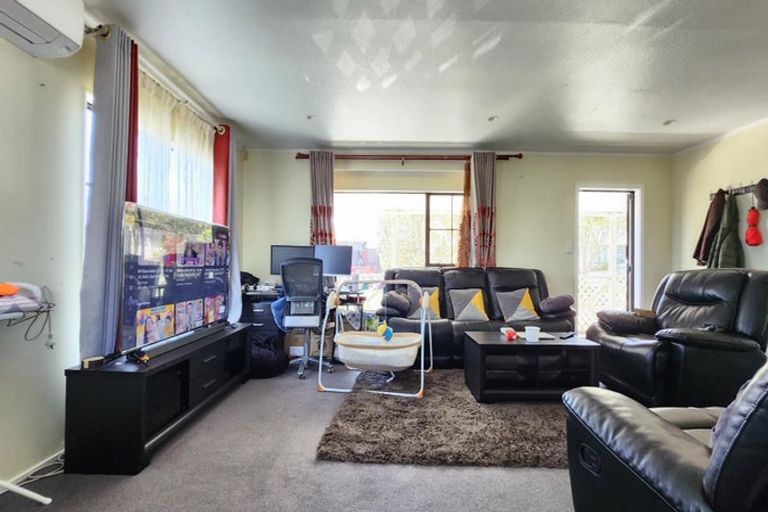 Photo of property in 4a Glenwood Grove, Woodridge, Wellington, 6037