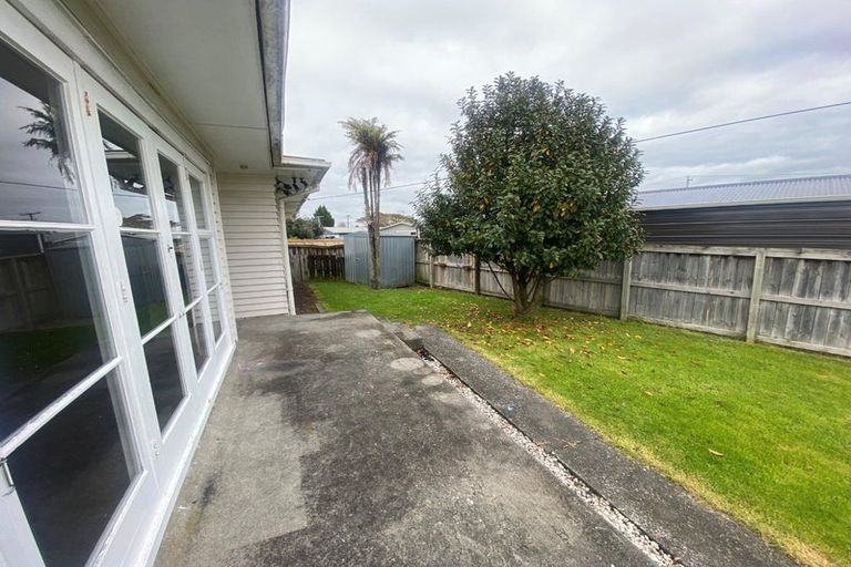 Photo of property in 4 Thornton Place, Melville, Hamilton, 3206