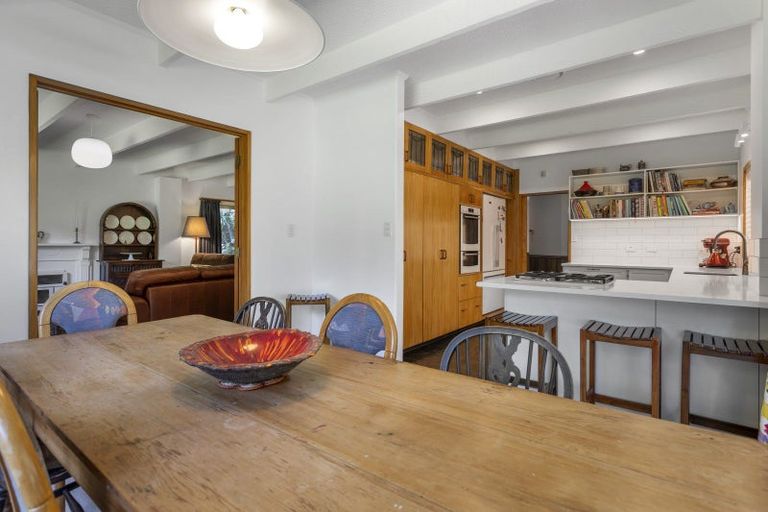 Photo of property in 38 Saxton Road, Upper Vogeltown, New Plymouth, 4371