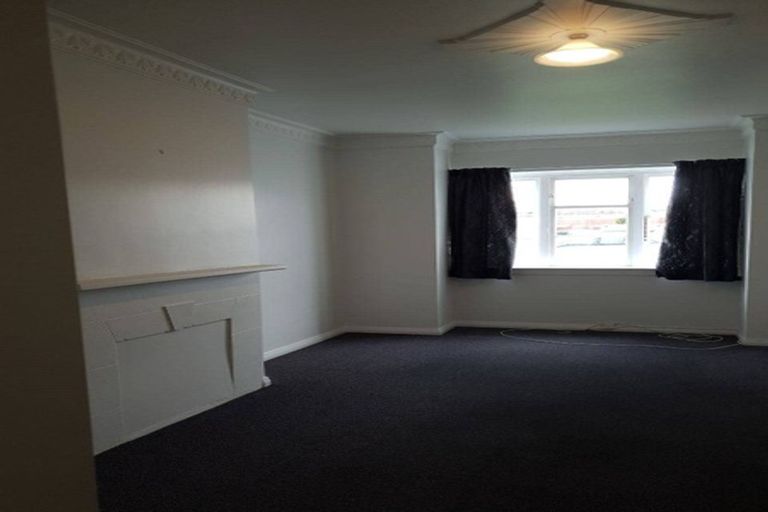 Photo of property in 81-87 Whites Line East, Waiwhetu, Lower Hutt, 5010