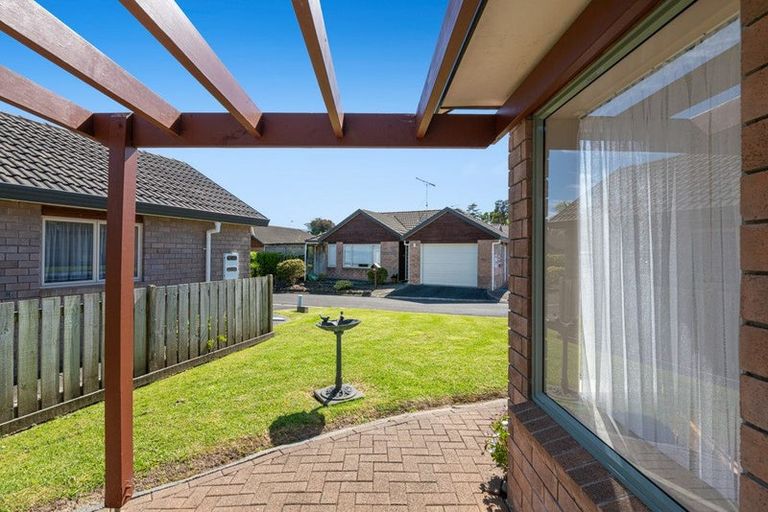 Photo of property in 6 The Boulevard, Red Beach, 0932