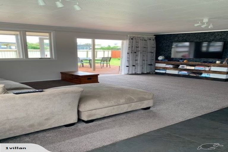 Photo of property in 8 Mission Road, Port Waikato, Tuakau, 2695