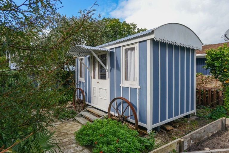 Photo of property in 331 Clifton Road, Te Awanga, 4102