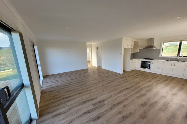 Photo of property in 14 Livery Lane, Taupaki, Henderson, 0782