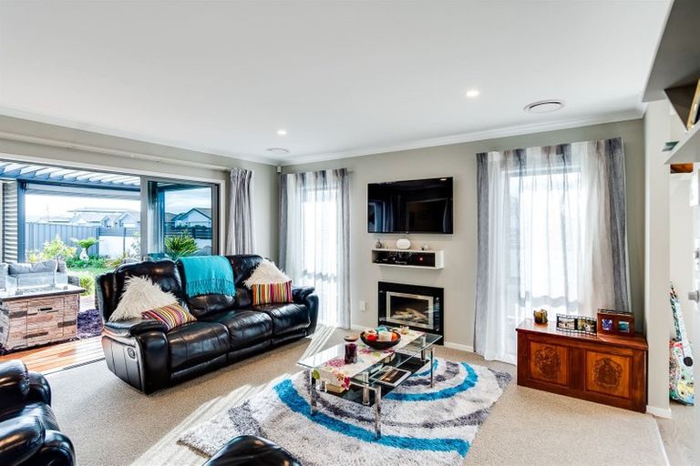 Photo of property in 2 Benmore Place, Poraiti, Napier, 4112