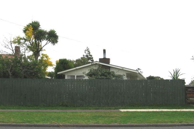 Photo of property in 53 Glendale Road, Glen Eden, Auckland, 0602