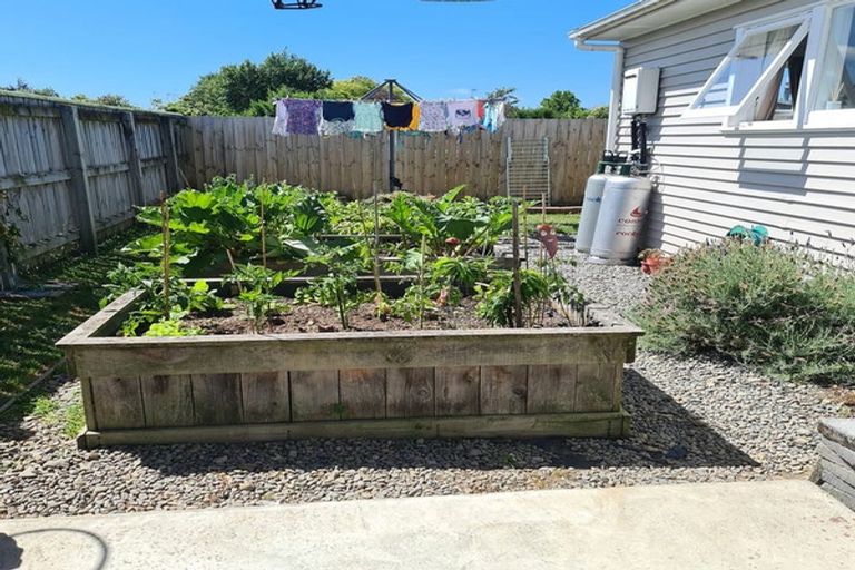 Photo of property in 59 Victoria Street, Carterton, 5713