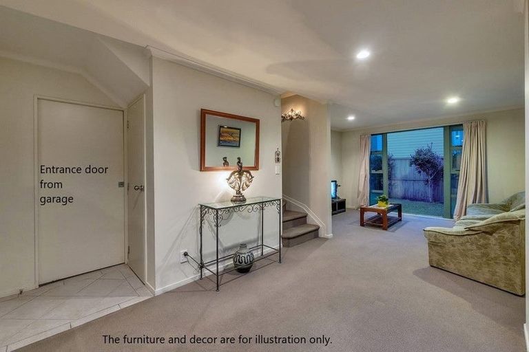 Photo of property in 39 Verdale Circle, Glen Eden, Auckland, 0602