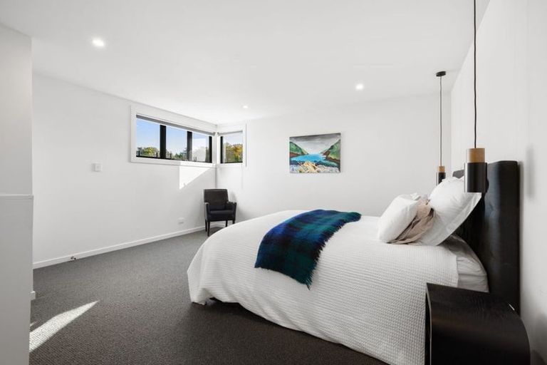 Photo of property in 80 Halton Street, Strowan, Christchurch, 8052