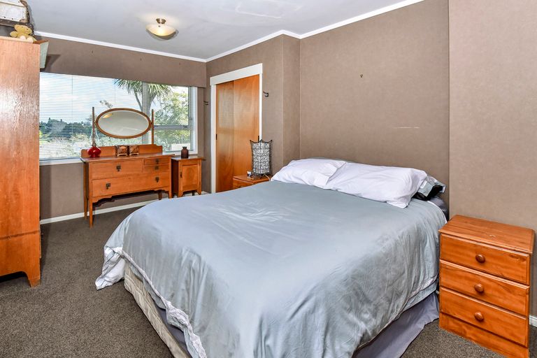 Photo of property in 14 Snowden Place, Opaheke, Papakura, 2113