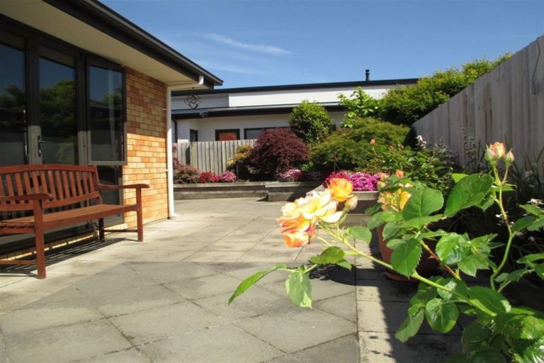 Photo of property in 22 Sovereign Gardens, Halswell, Christchurch, 8025