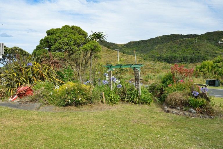 Photo of property in 417 Ormond Drive, Mahia, 4198