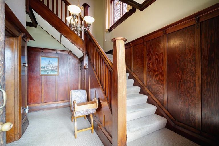 Photo of property in 93 Maitland Street, Dunedin Central, Dunedin, 9016