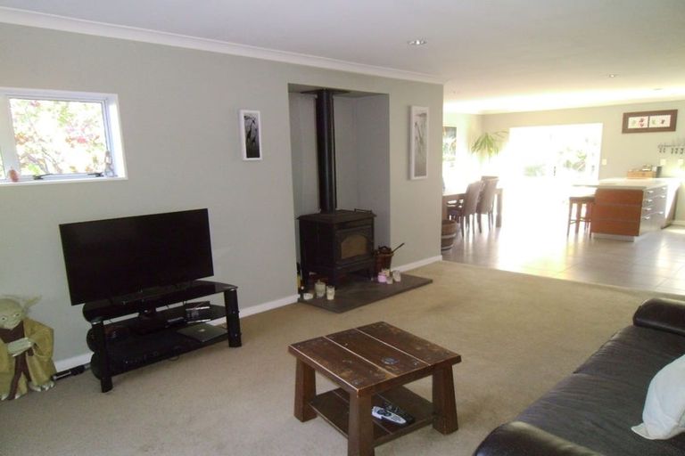 Photo of property in 267 Hautere Cross Road, Hautere, Otaki, 5582